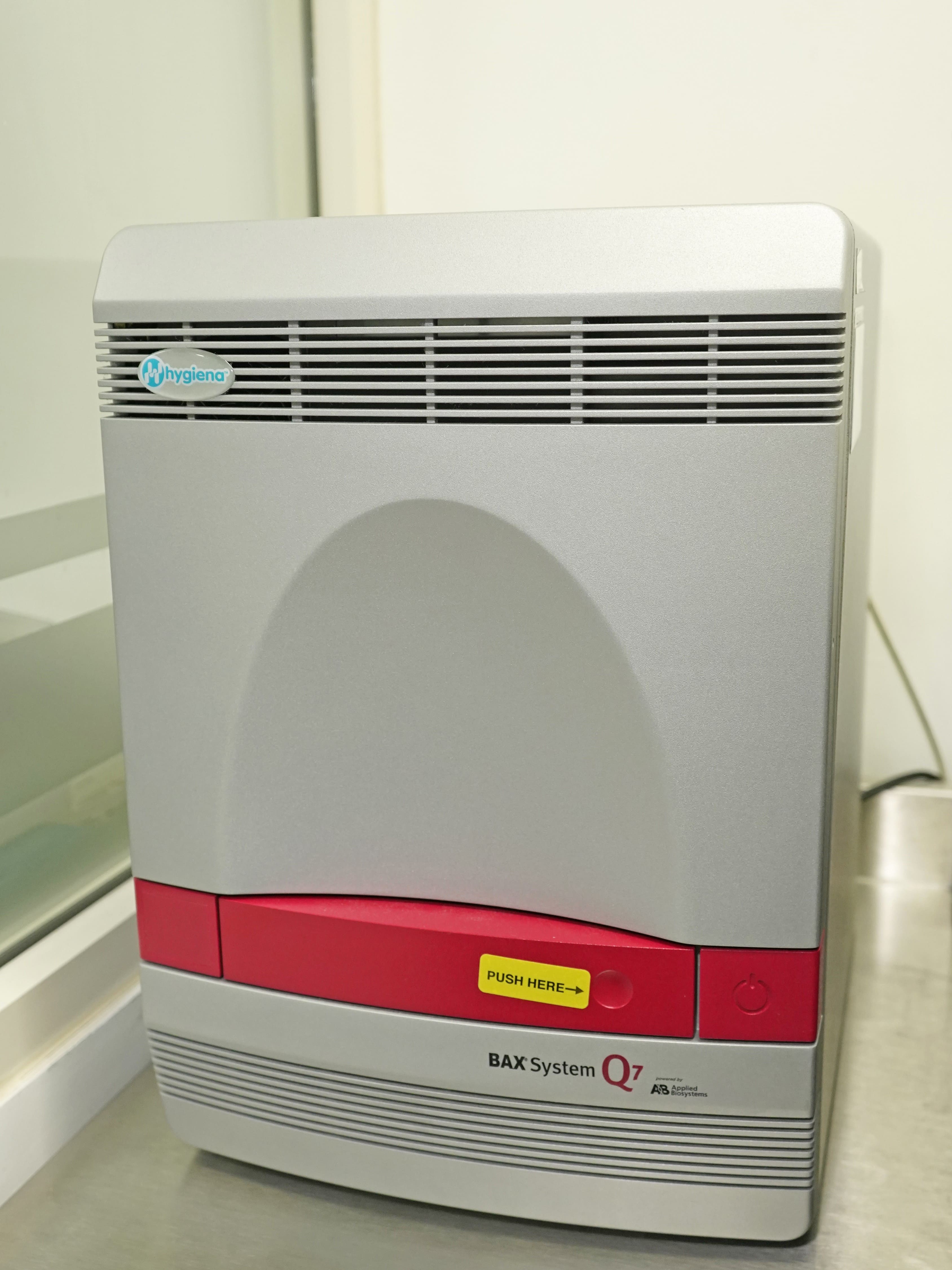 AOAC Performance Tested Certificate No. 121402 AOAC® Performance TestedSM Certificate No. 121402 BAX® System Real-time PCR Assay for L. monocytogenes.